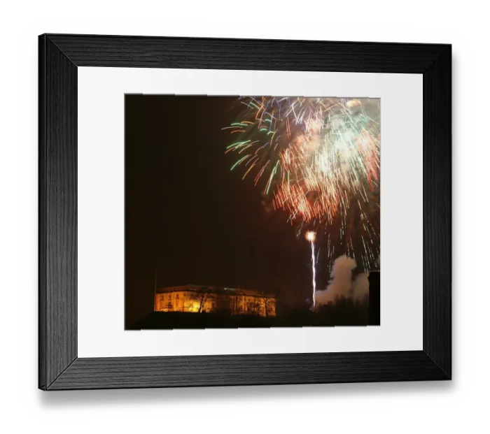 Framed Print : Nottingham Castle, fireworks Framed Print : Nottingham Castle, fireworks