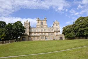 <b class=qtipBold><figcaption>Wollaton Hall</figcaption></b><br>Photographic image from the Nottingham City Museums and Galleries archive. Wollaton Hall